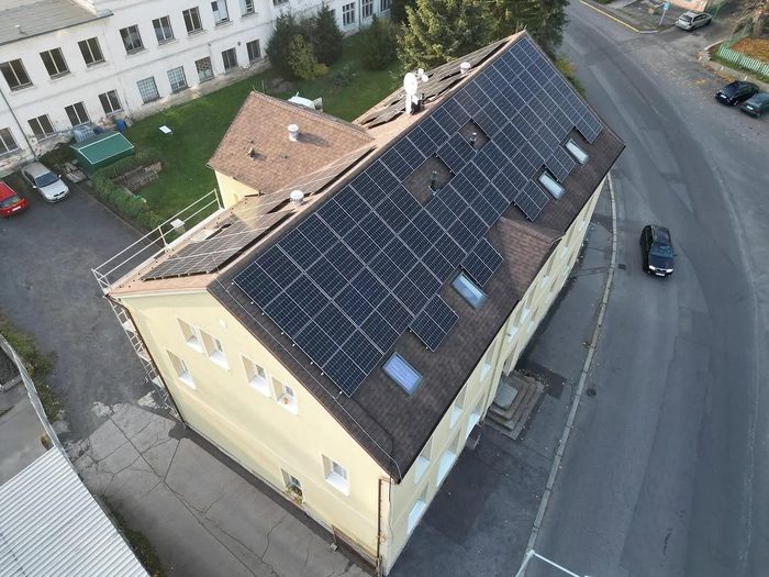 Fotovoltaika na bytovém domě ve Varnsdorfu 36 kWp